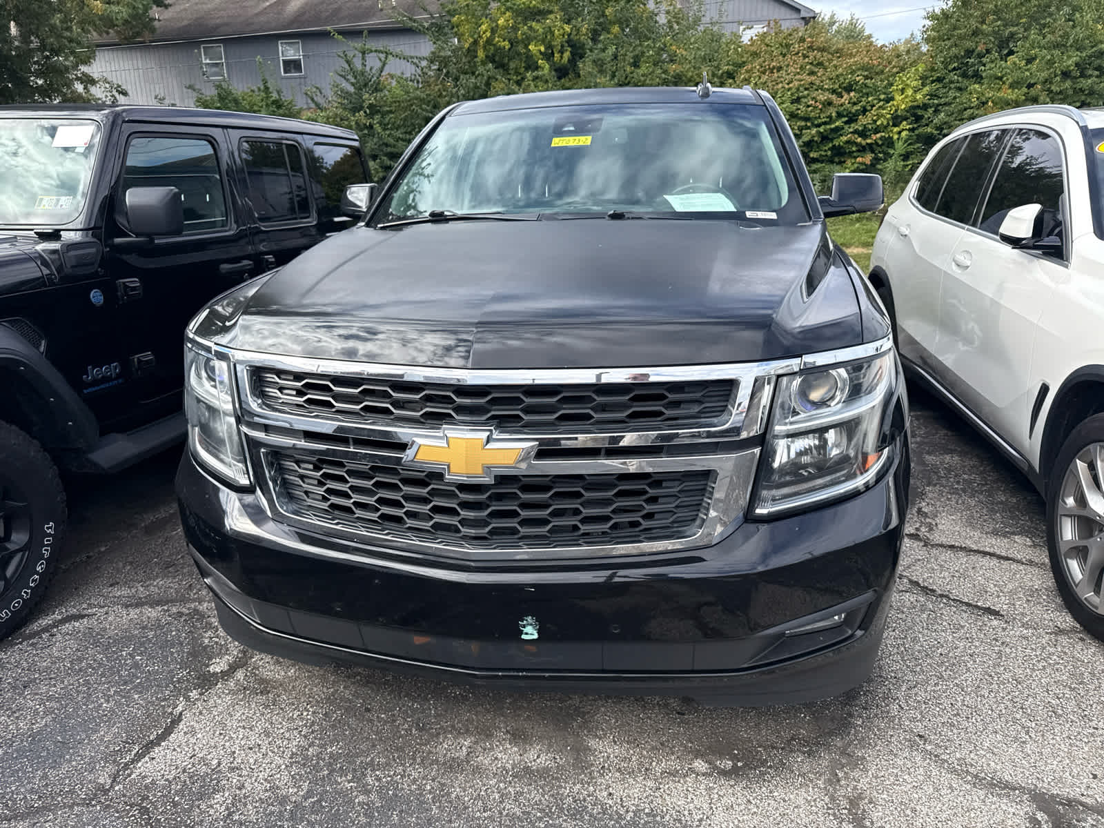 Used 2017 Chevrolet Suburban LT with VIN 1GNSKHKC5HR286273 for sale in Greenwood, IN