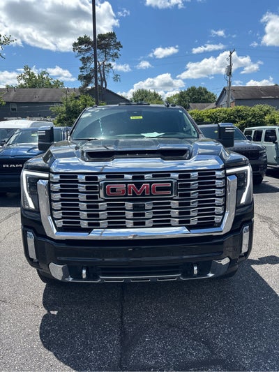 2024 GMC Sierra 2500HD Denali