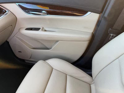 2017 Cadillac XT5 Luxury FWD