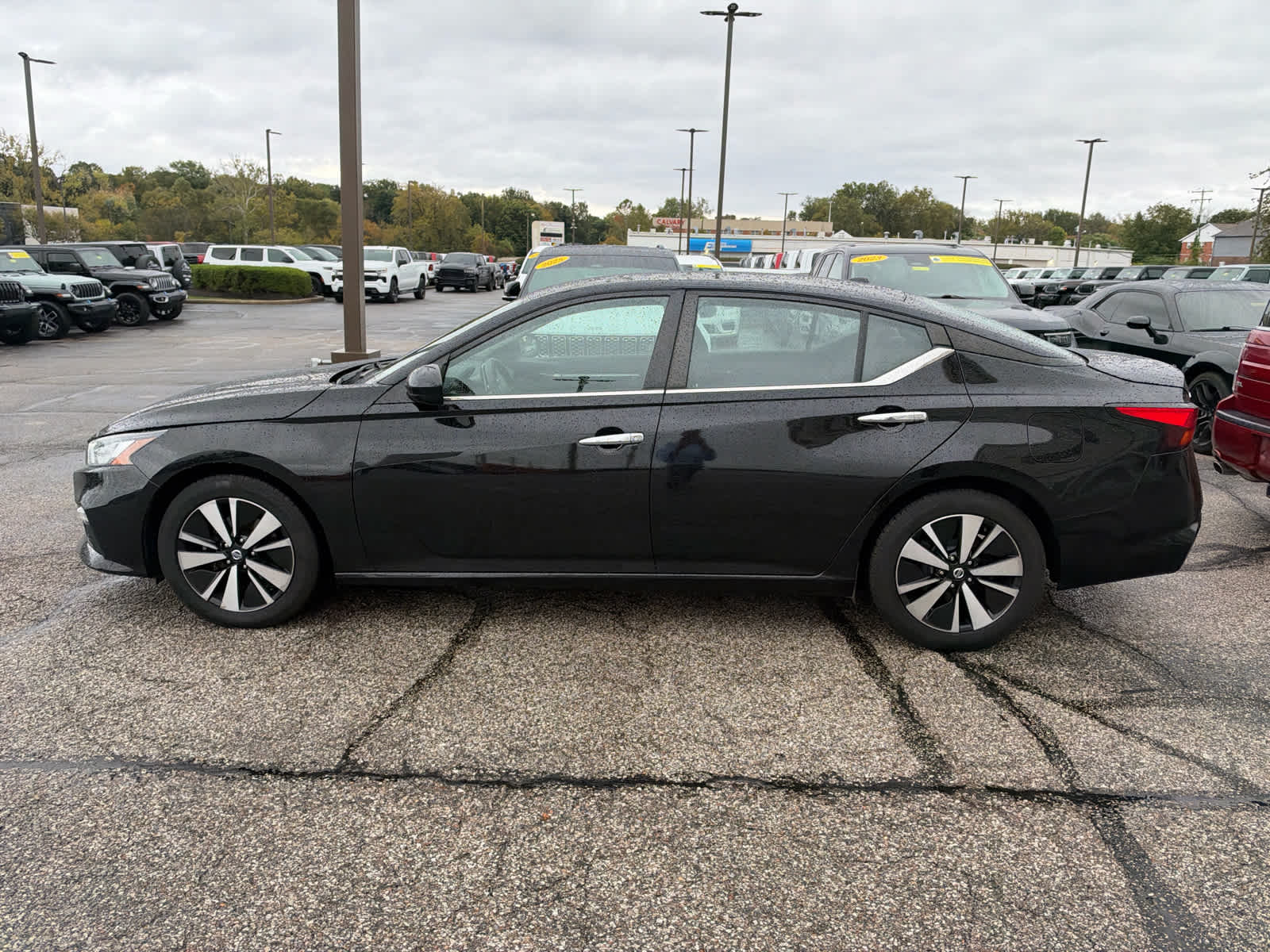 2021 Nissan Altima SV FWD