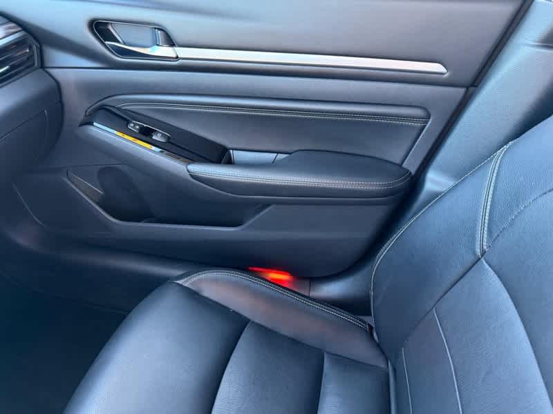 2021 Nissan Altima 2.5 Platinum