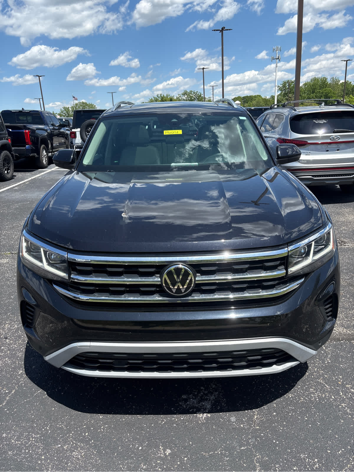2023 Volkswagen Atlas 3.6L V6 SEL