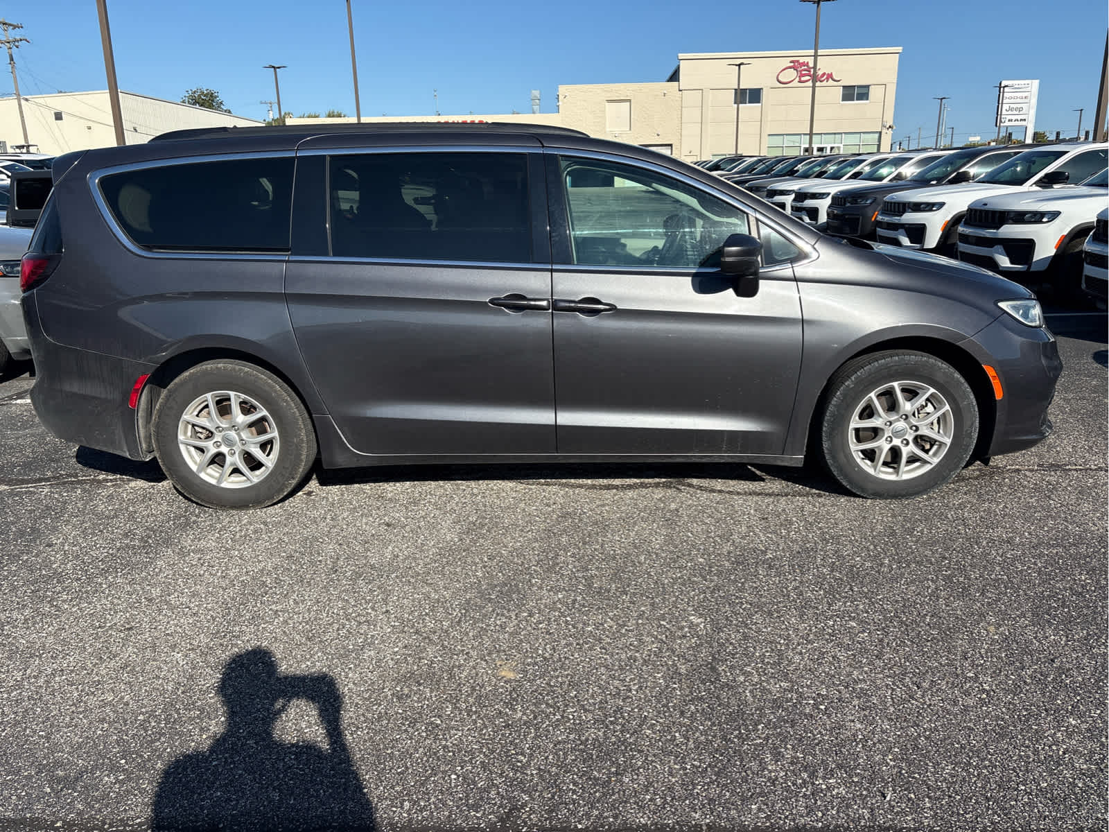 2022 Chrysler Pacifica Touring L