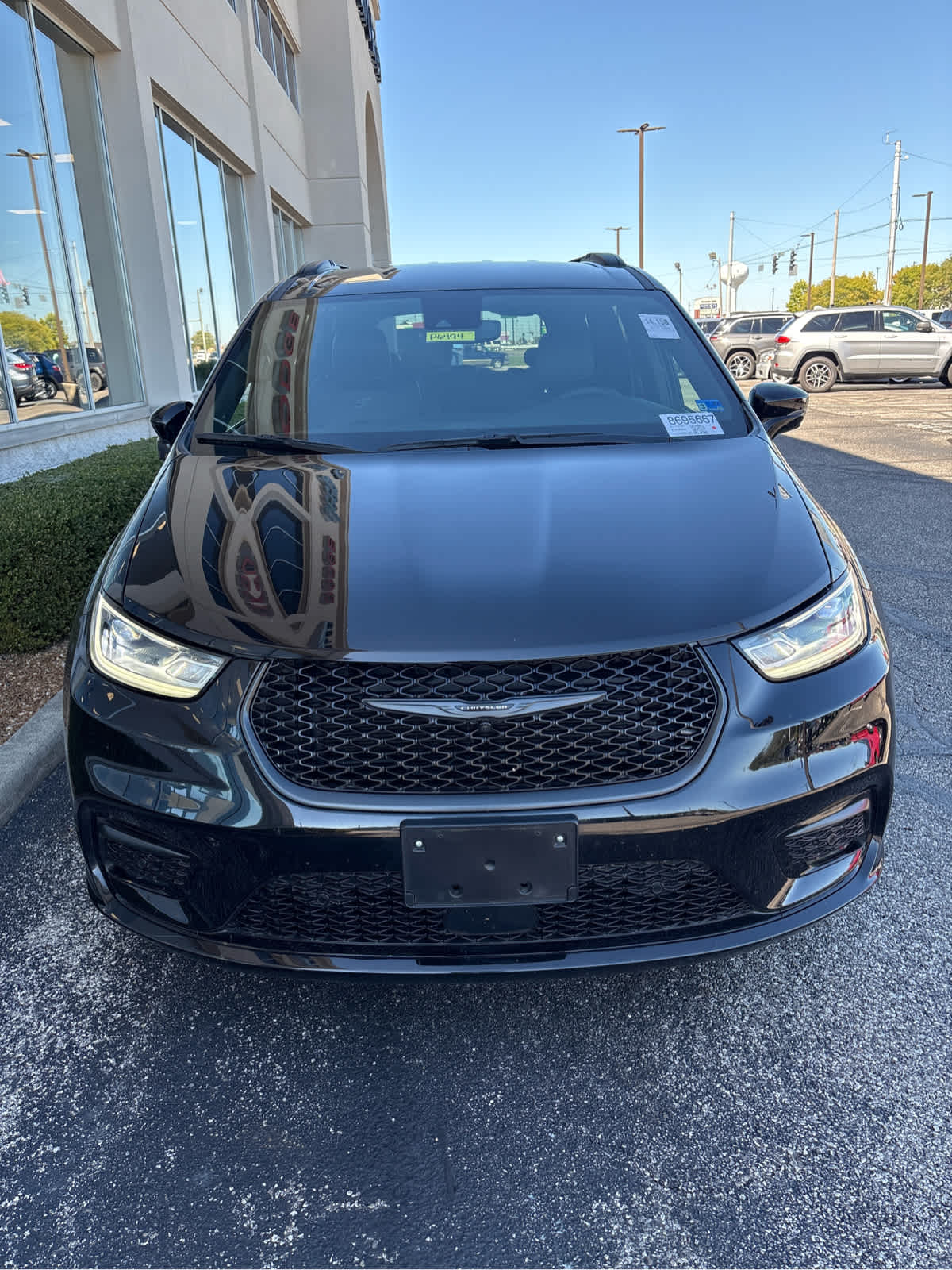 2026 Chrysler Pacifica Select