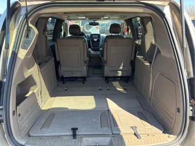 2016 Chrysler Town & Country Touring-L Anniversary Edition