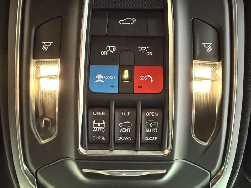 2026 Jeep Cherokee Overland