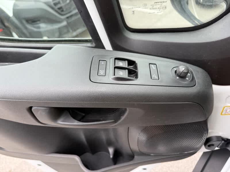 2025 RAM ProMaster 2500 Tradesman