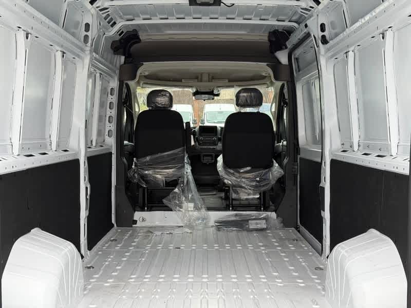 2025 RAM ProMaster 2500 Tradesman