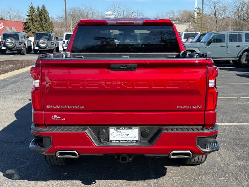 2021 Chevrolet Silverado 1500 Custom