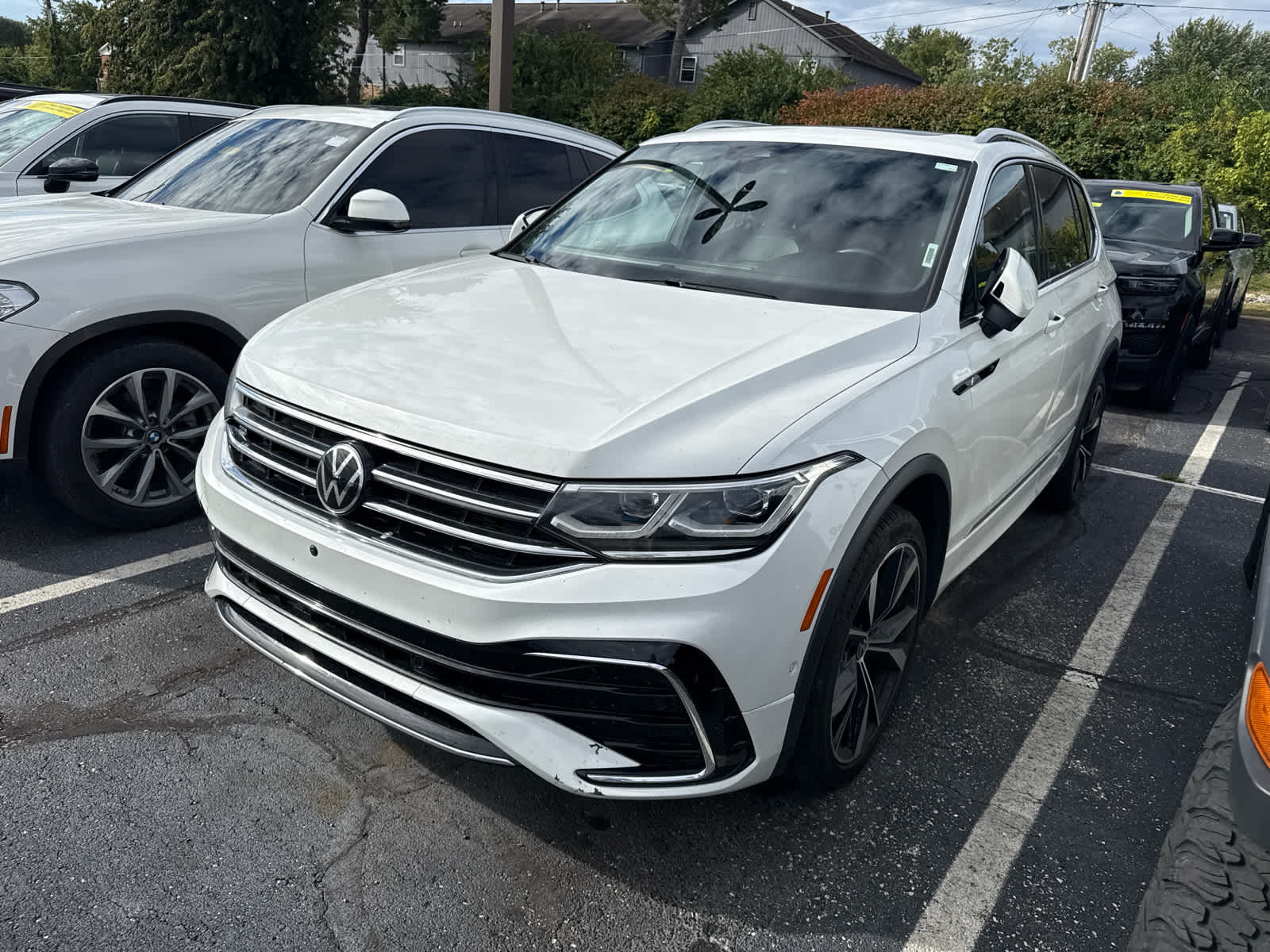 2022 Volkswagen Tiguan SEL R-Line