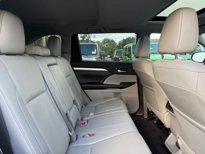 2019 Toyota Highlander Hybrid XLE