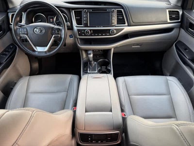 2019 Toyota Highlander Hybrid XLE