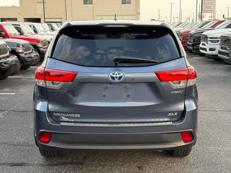 2019 Toyota Highlander Hybrid XLE