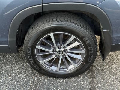 2019 Toyota Highlander Hybrid XLE