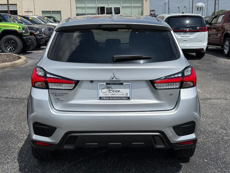 2022 Mitsubishi Outlander Sport SE