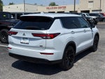 2024 Mitsubishi Outlander SE Black Edition