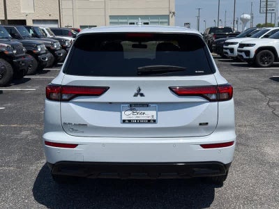 2024 Mitsubishi Outlander SE Black Edition