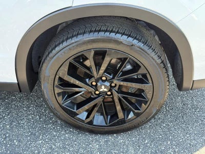 2024 Mitsubishi Outlander SE Black Edition