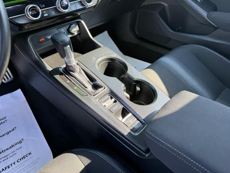 2025 Honda Civic Hatchback Sport CVT