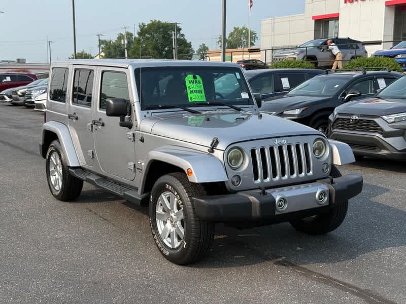 2016 Jeep Wrangler Unlimited 4WD 4dr Sahara