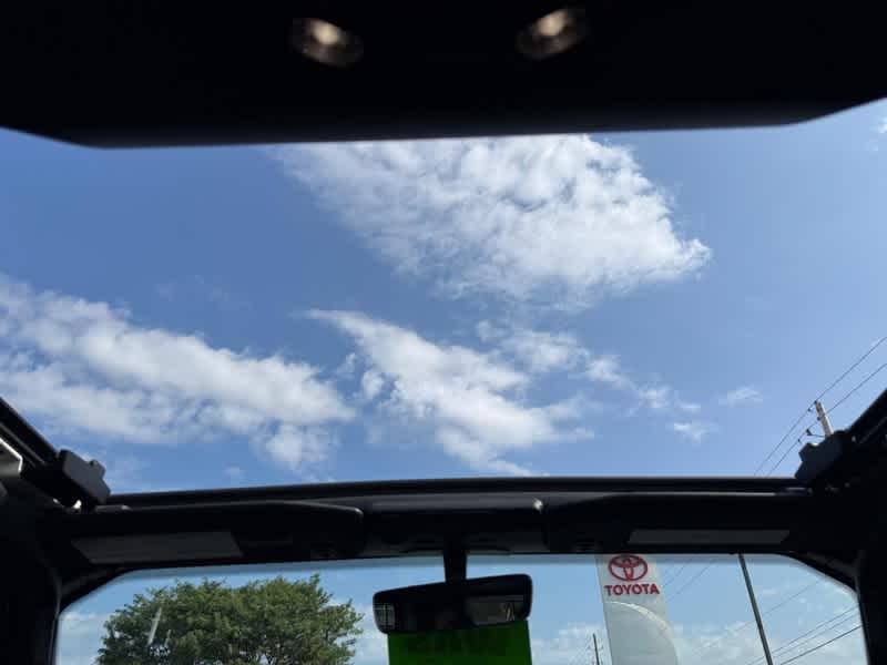 2021 Jeep Wrangler Unlimited Willys 4x4