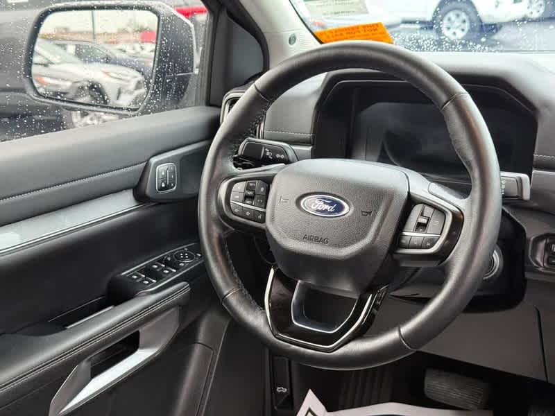 2024 Ford Ranger LARIAT 4WD SuperCrew 5 Box