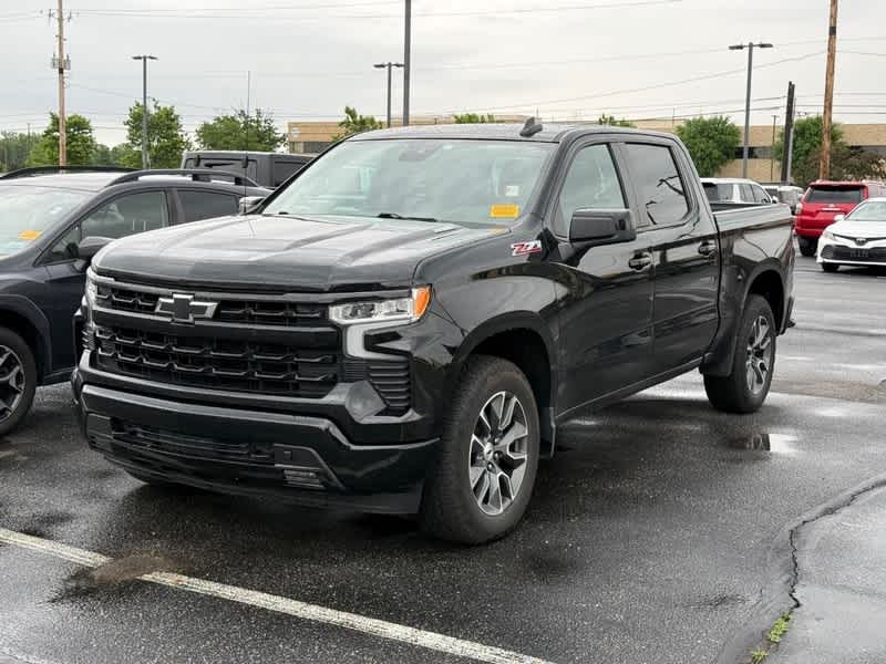 2024 Chevrolet Silverado 1500 4WD Crew Cab 147 RST