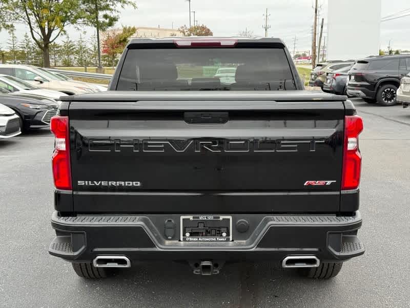2022 Chevrolet Silverado 1500 LTD 4WD Crew Cab 147 RST