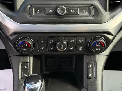 2018 GMC Acadia FWD 4dr SLE w/SLE-2