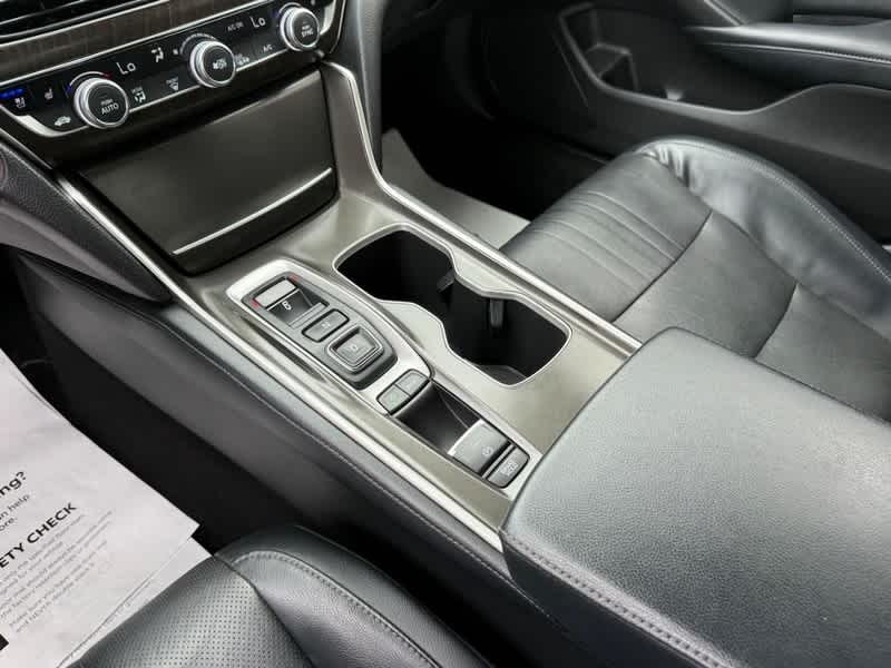 2018 Honda Accord Touring 2.0T Auto