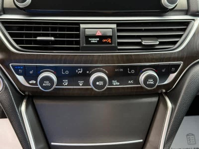 2020 Honda Accord Touring 2.0T Auto