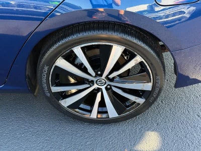 2020 Nissan Altima 2.5 SR Sedan