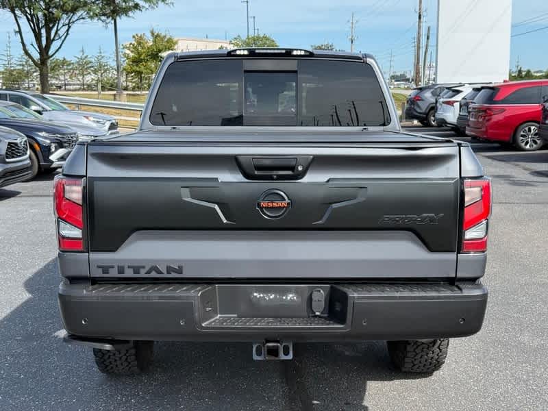 2020 Nissan Titan 4x4 Crew Cab PRO-4X