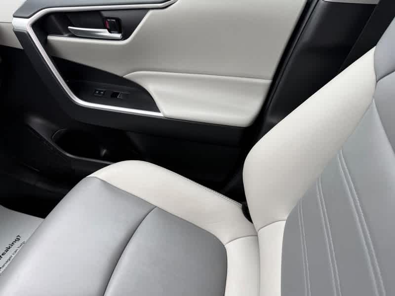 2023 Toyota RAV4 XLE Premium AWD