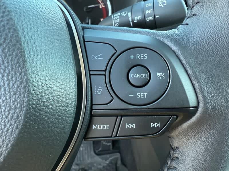 2025 Toyota RAV4 XLE Premium AWD