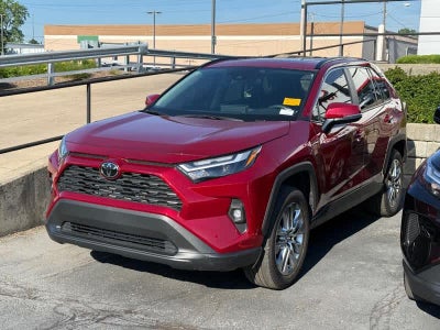 2025 Toyota RAV4 XLE Premium AWD