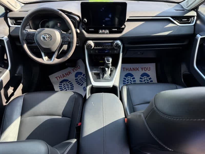 2023 Toyota RAV4 XLE Premium FWD