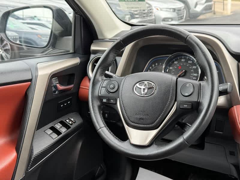 2015 Toyota RAV4 AWD 4dr Limited