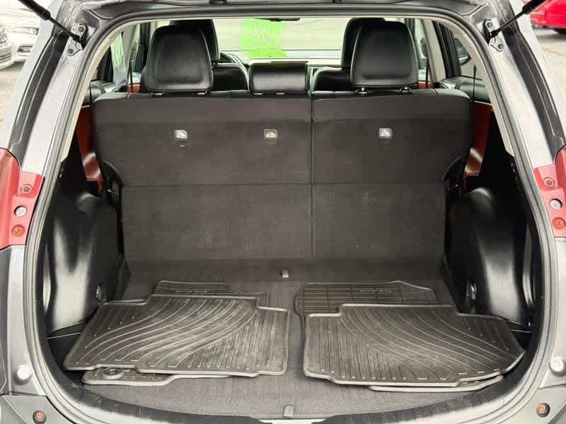 2015 Toyota RAV4 AWD 4dr Limited