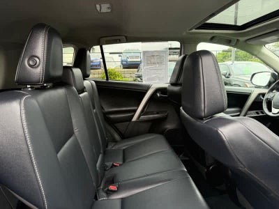 2017 Toyota RAV4 Platinum AWD