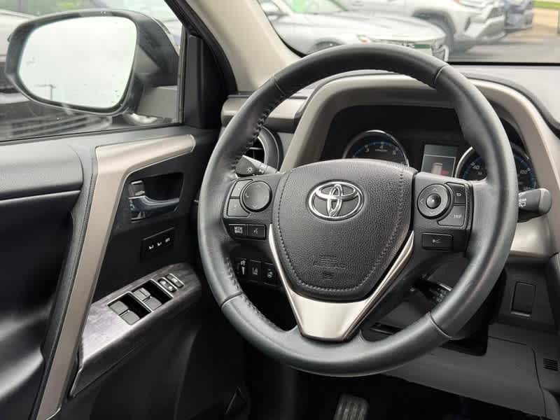 2017 Toyota RAV4 Platinum AWD