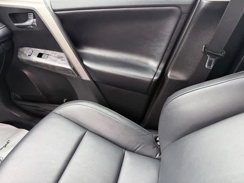 2017 Toyota RAV4 Platinum AWD