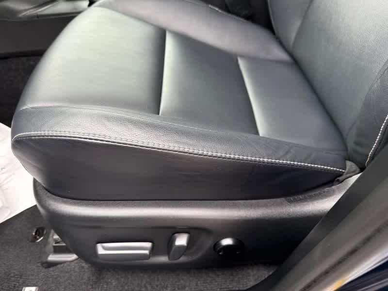 2017 Toyota RAV4 Platinum AWD