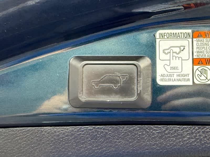 2017 Toyota RAV4 Platinum AWD