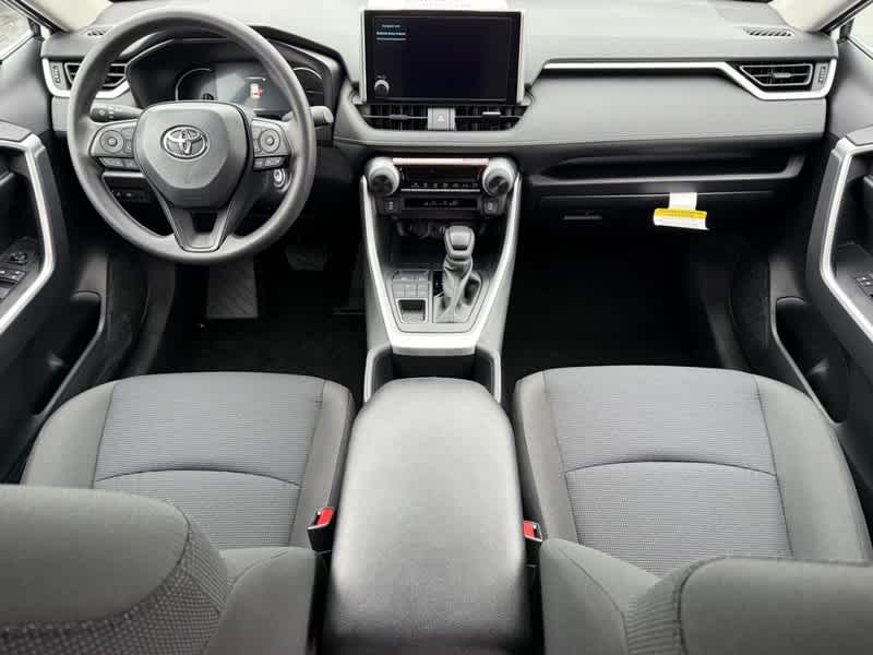 2025 Toyota RAV4 LE AWD