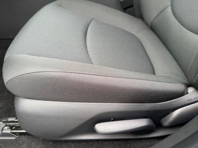 2025 Toyota RAV4 LE AWD