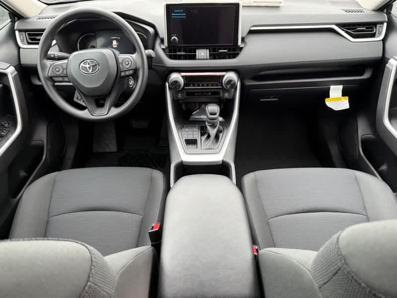2025 Toyota RAV4 LE AWD