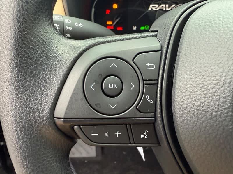 2025 Toyota RAV4 LE AWD