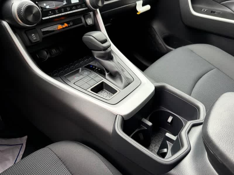 2025 Toyota RAV4 LE AWD