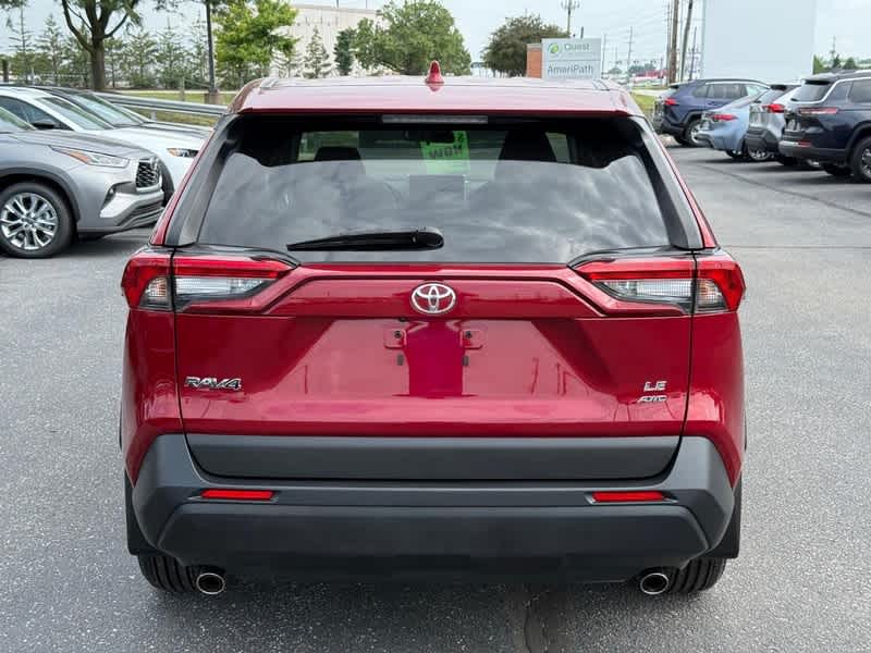 2025 Toyota RAV4 LE AWD